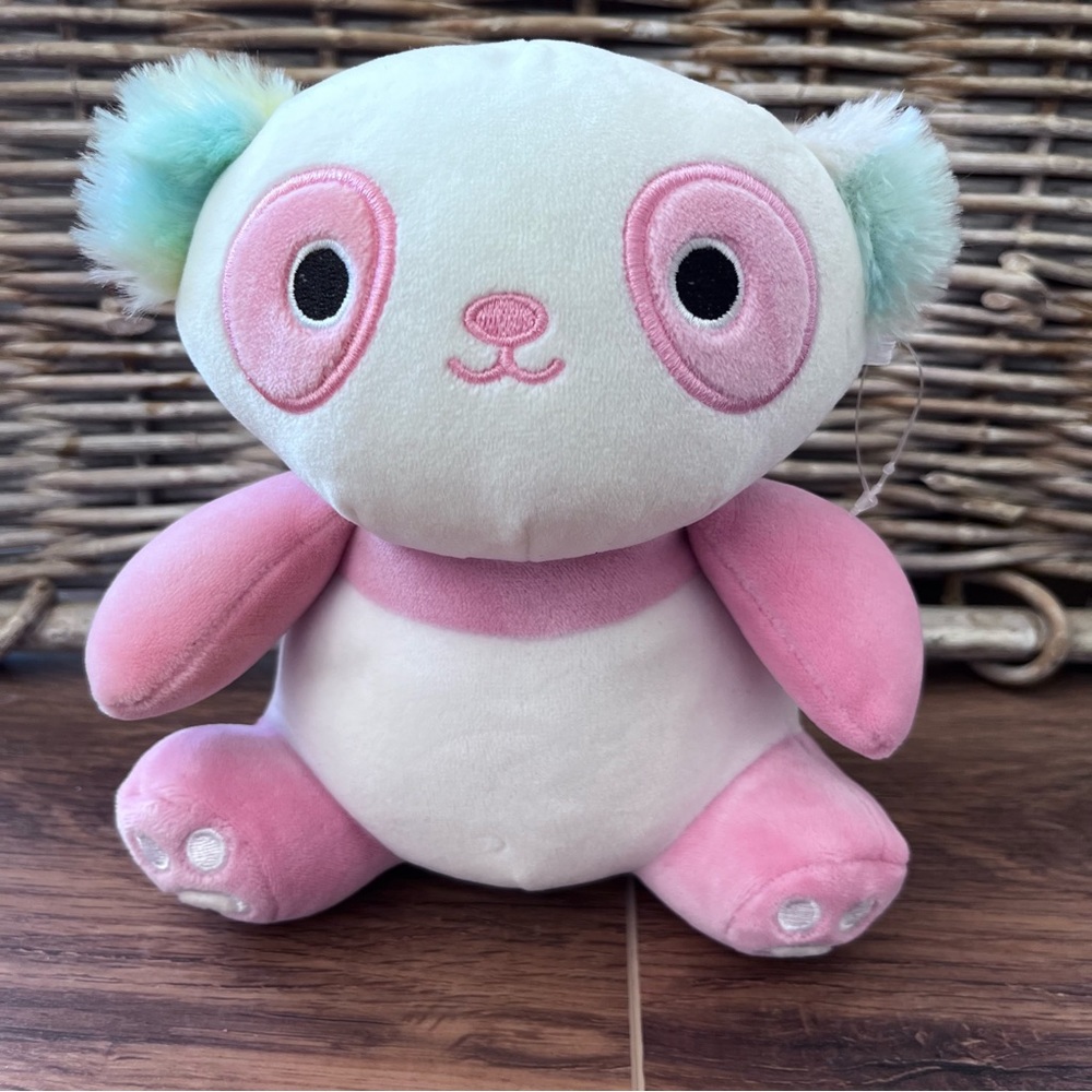 Original Squishmallows Squeeze Mallows Kaldette panda exclusive to Target